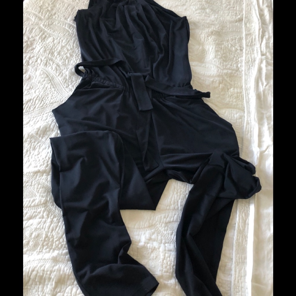 Jumpsuit - Picture 2 of 8